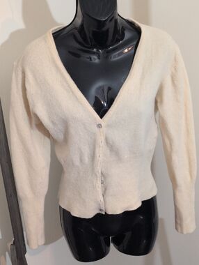 April Cornell Cream V-Neck Button-Front Women’s Sweater Long Cuffs